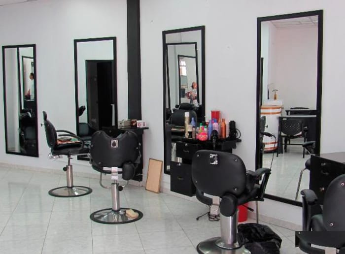 SALON DE BELLEZA SIN NOMBRE en Colima