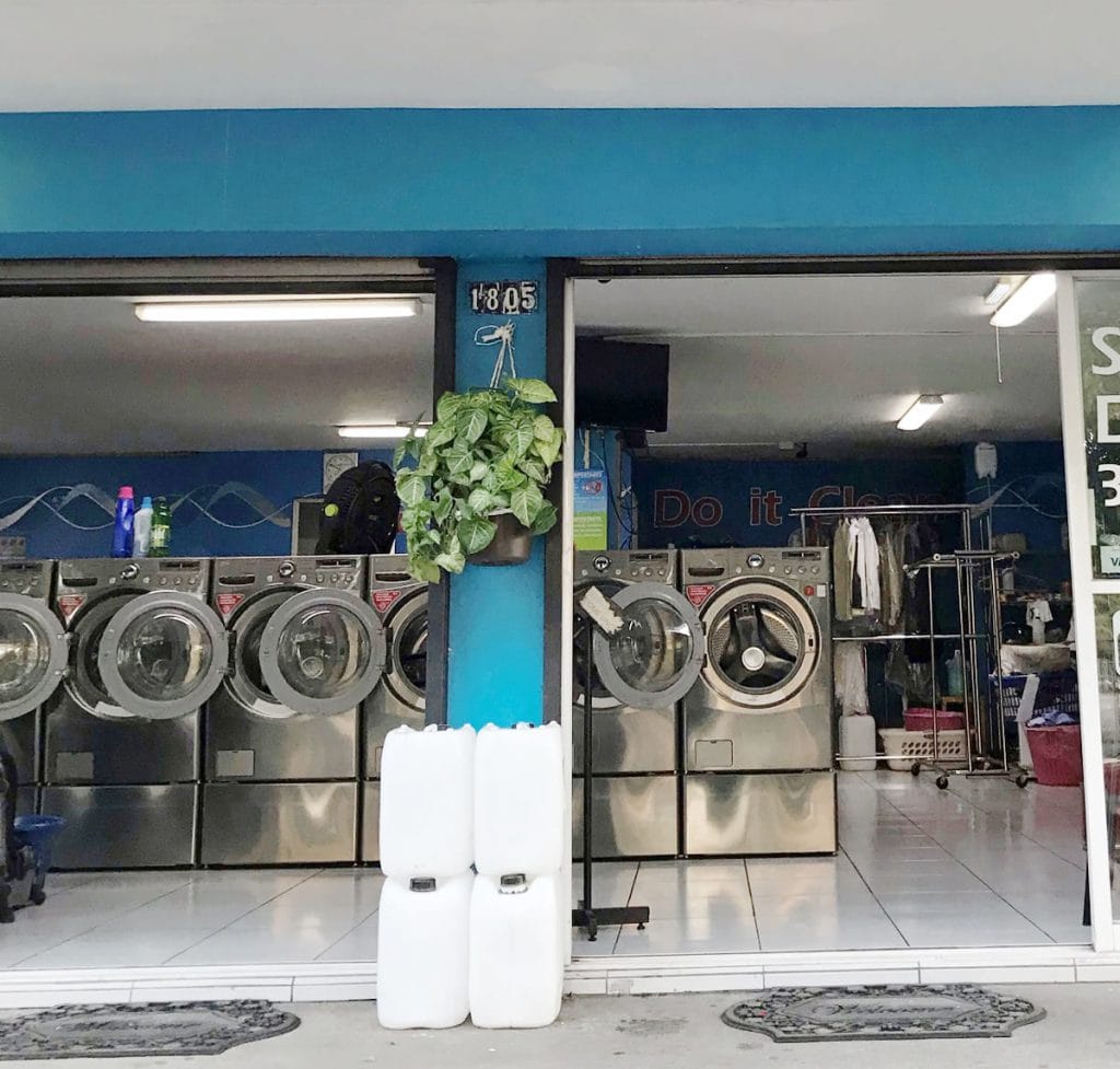 LAVANDERIA Y PLANCHADURIA KAYNOS en Colima