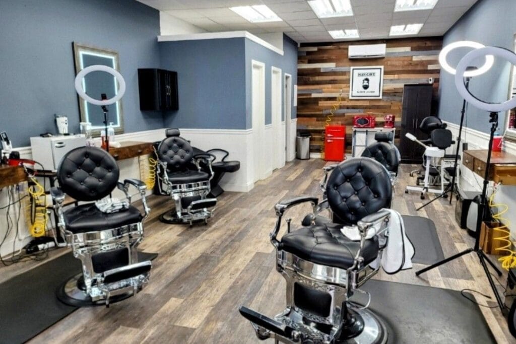 BARBERIA MENS CAVE en Colima