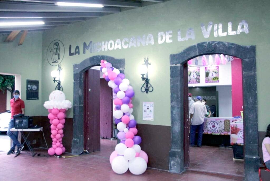 PALETERIA LA MICHOACANA DE LA VILLA en Colima