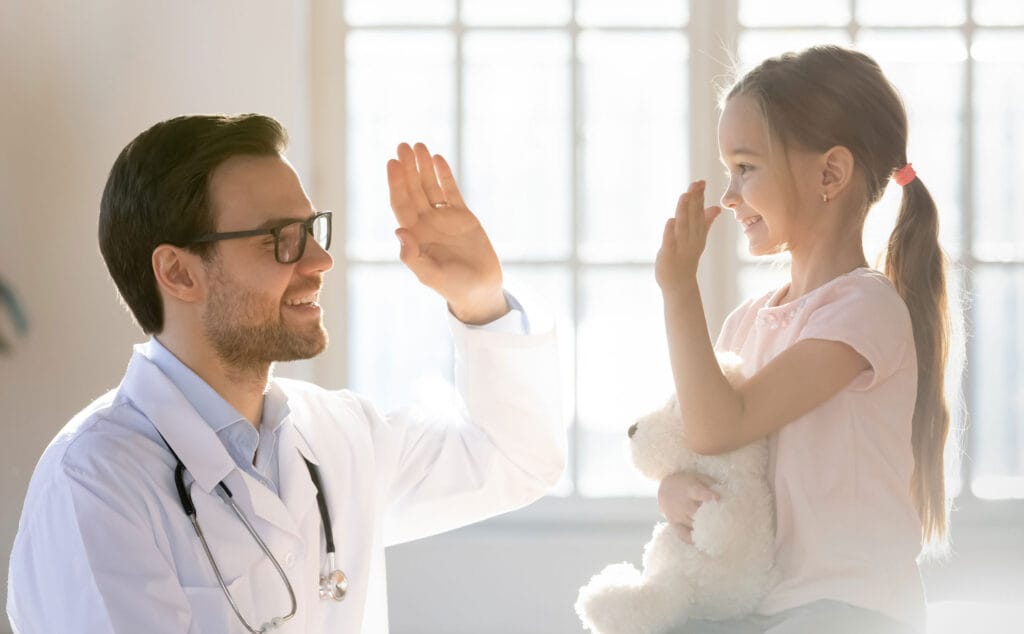 MEDICO PEDDIATRA en Colima