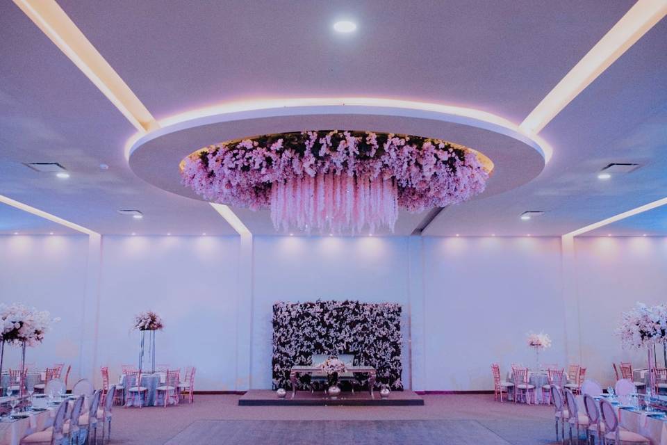 SALON DE EVENTOS MONARCA en Colima